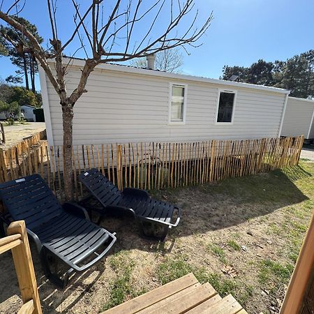 Un Toit Sur Le Bassin Claouey Hotell Lège-Cap-Ferret Exteriör bild