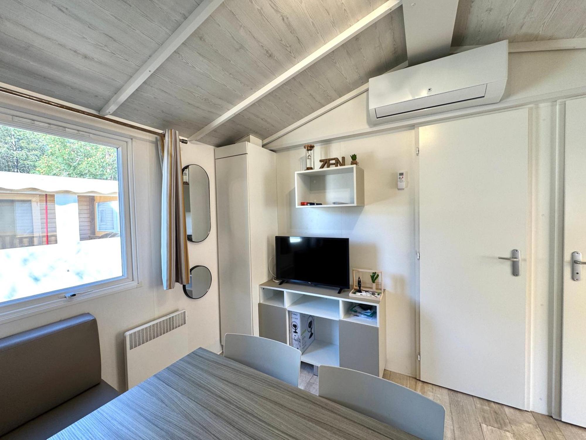 Un Toit Sur Le Bassin Claouey Hotell Lège-Cap-Ferret Exteriör bild