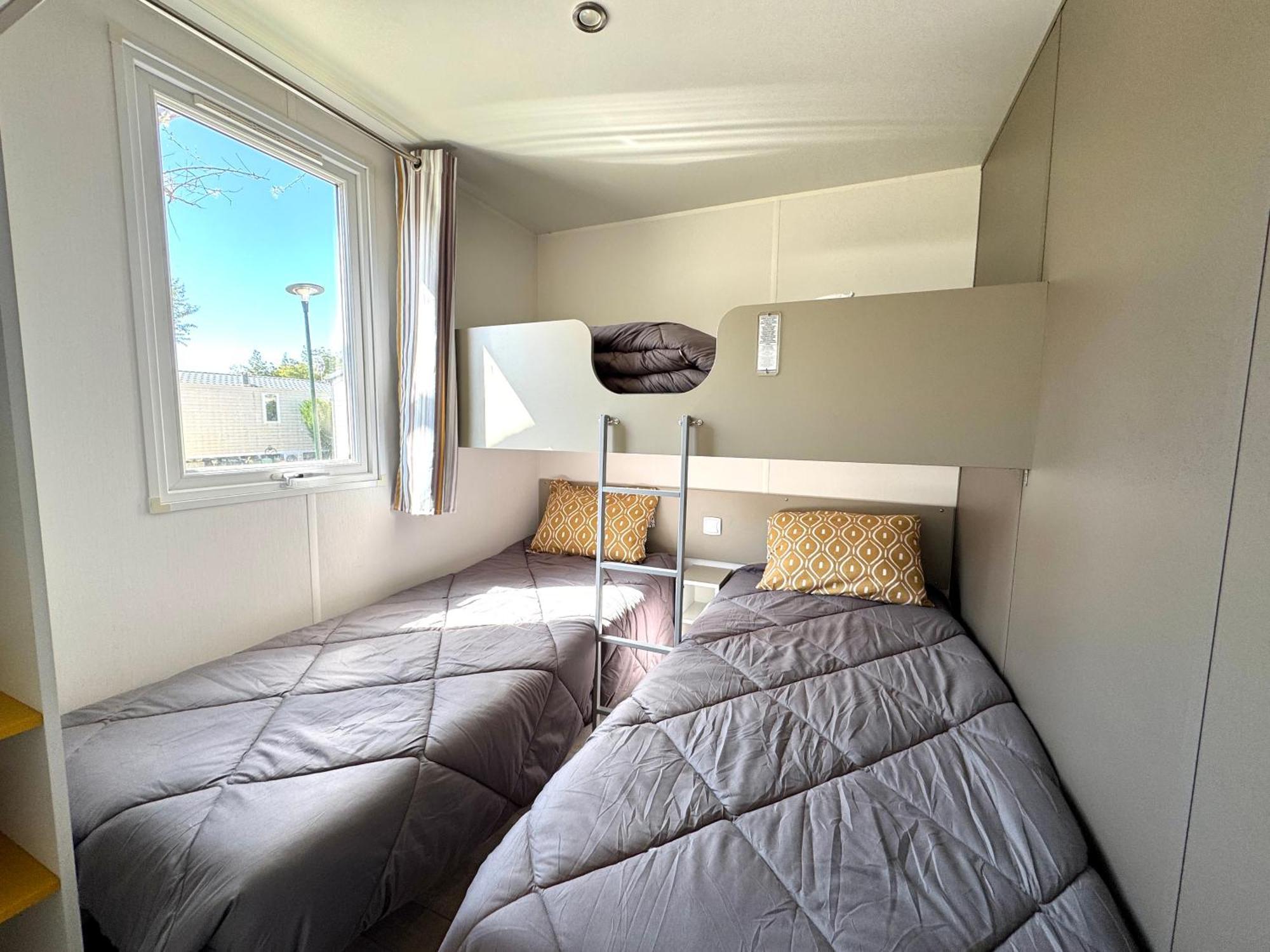 Un Toit Sur Le Bassin Claouey Hotell Lège-Cap-Ferret Exteriör bild