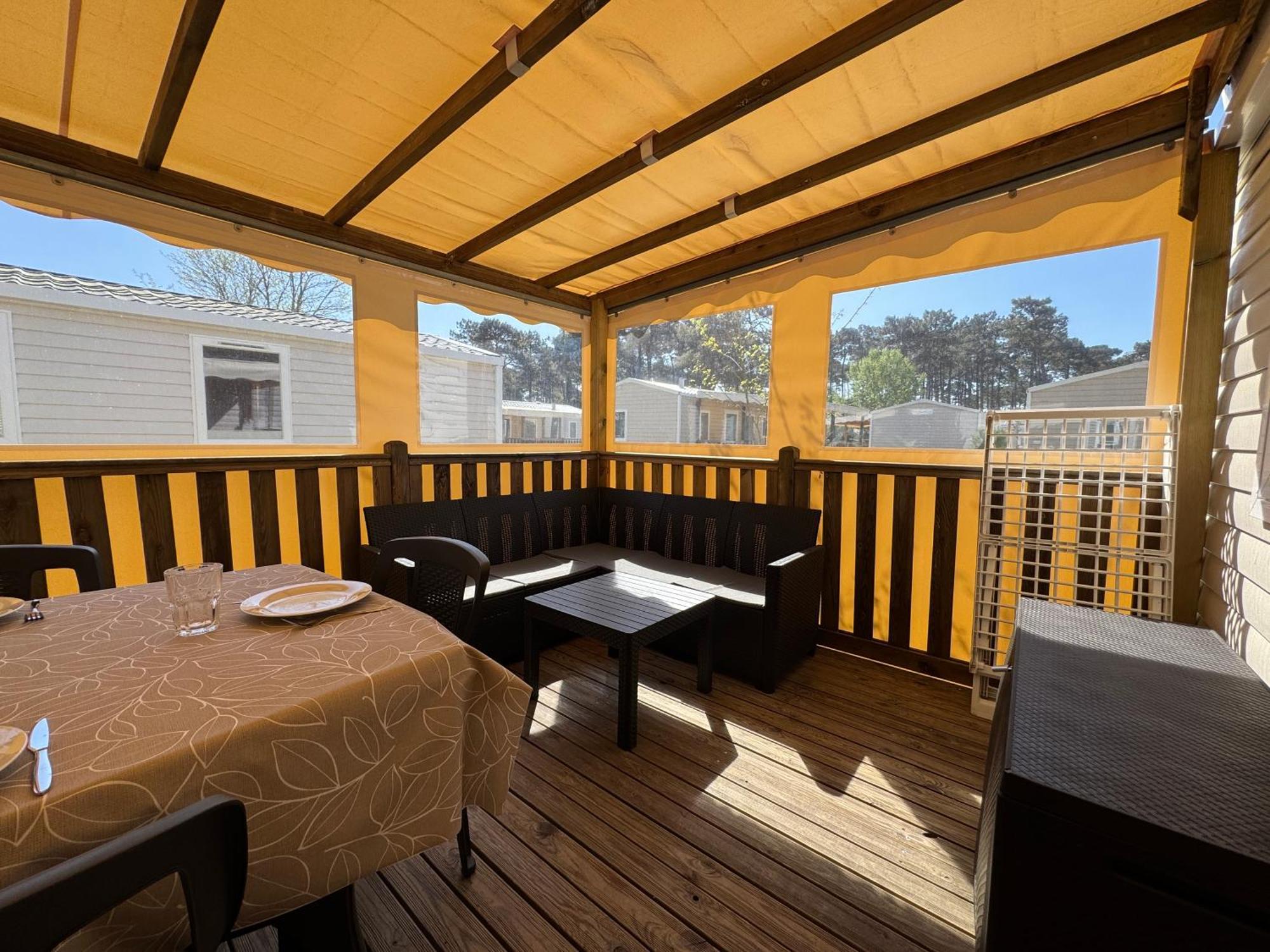 Un Toit Sur Le Bassin Claouey Hotell Lège-Cap-Ferret Exteriör bild